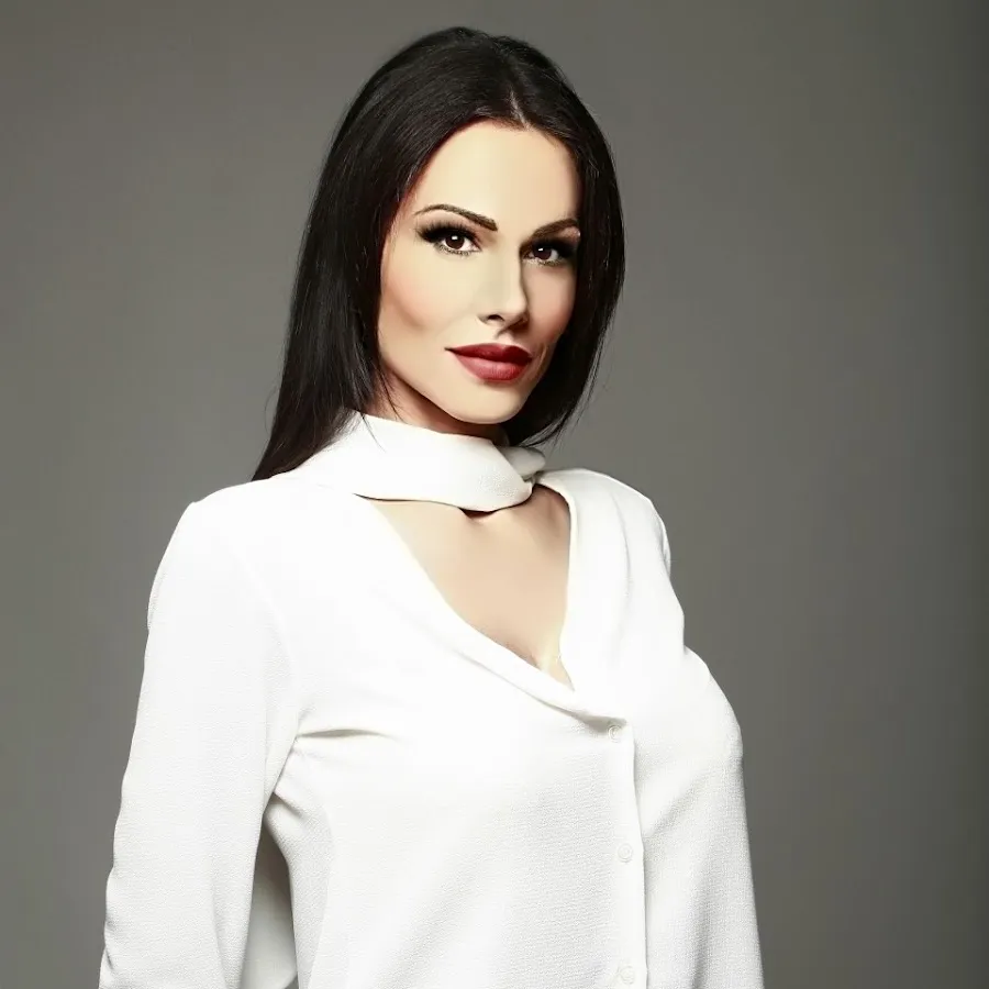 Martina Belli